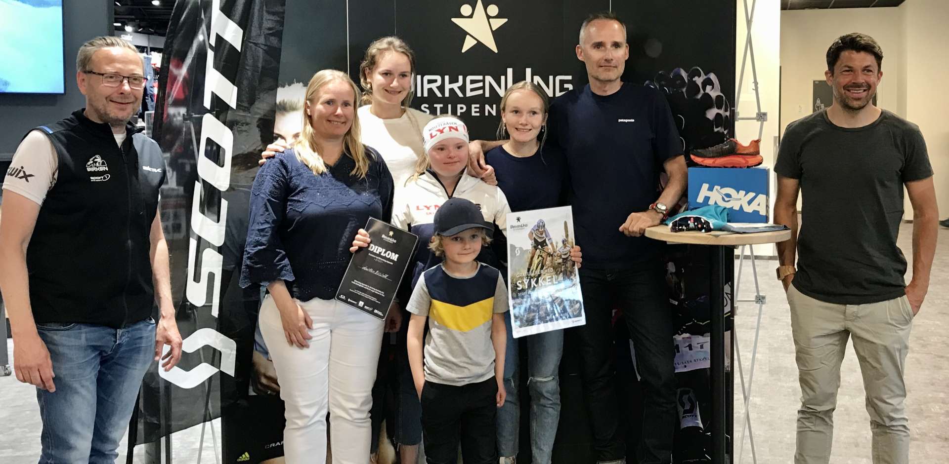marikken og hele familien av Selma